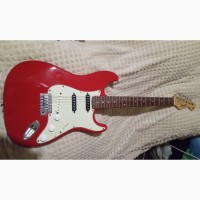 Доставка бюджетных электрогитар европейских производителей типа stratocaster из Польши