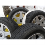 Літню резину Firestone 195/60 R15 + титани (опелівські)