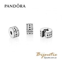 Шарм-клипса PANDORA звездное создание ― 796381CZ