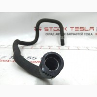 Шланг системы охлаждения Tesla model S REST 1058669-00-D 1058669-00-С HOSE