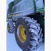 Комбайн зернозбиральний John Deere S 690