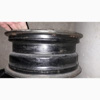 Продам б/в диски сталеві та шини зима від Pfssat B5
