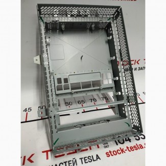 Корпус металлический MCU (основного монитора) Tesla model S 1010367-11-A 1