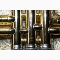 Труба Trumpet помпова музична оригінал Holton T602 USA Лак Відмінний стан