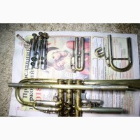 Музична труба помпова Trumpet продаю Amati ATR 331 Чехія золотиста