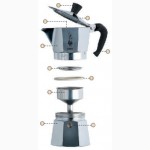 Гейзерная кофеварка Bialetti Moka Express 3 чашки (170 мл)