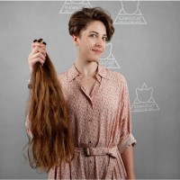 Купимо волосся у Дніпрі від 35 Швидка оцінка Надійна оплата та довірче ставлення