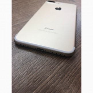 Продам IPhone 7+ 32 Gb