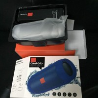 Продам портативную колонку JBL Charge2+(копия)