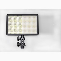 Видео свет Godox LED-308C (5600К-3300К с диммером)