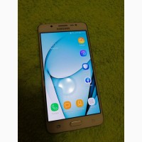 Продам мобильный телефон Samsung j5 2016