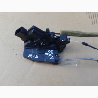 BR5S59310A Замок двери передней левой Mazda 3 BK 2002-2009