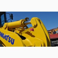 Фронтальный погрузчик Komatsu WA 420 2002 года