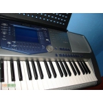 Синтезатро YAMAHA PSR-1100