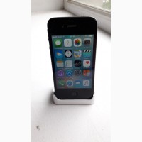 Продам iPhone 4S 16GB Black Neverlock, зарядка + кабель + док. станция