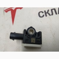 Датчик удара стойка-D Tesla model X 1060058-00-A 1060058-00-A MX D-PILLAR A