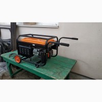 Генератор бензиновий Cross Tools CPG 3000V (2.5-2.8кВт)