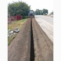 Будівництво мереж водопостачання. Водопровід. Сільський водогін