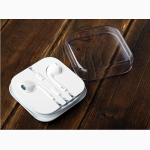 Наушники Apple iPod EarPods with Mic (MD827ZM/B)