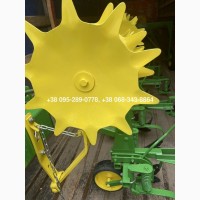 Культиватор John Deere 825 пропашной 8 рядный