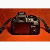 Продам зеркальный фотоаппарат Nikon D3100 Body