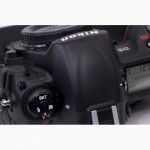 Nikon D3 Корпус камеры + аксессуары