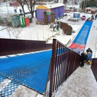 Аттракцион, атракціон Льодова гірка/ крижана гірка/ тюбінгова гірка/