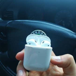 Air Pods 2