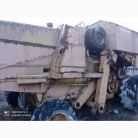 Комбайн New Holland 8080 D2513, год 1992, наработка 5450