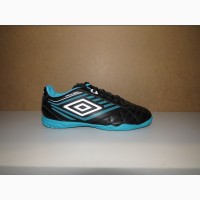 Кроссовки Umbro