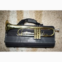 Труба музична помпова продаю Roy Benson TR 202 золото Trumpet