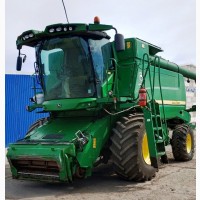 Комбайн зернозбиральний John Deere T660