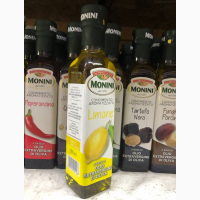 Оливковое масло Monini Extra Vergine Basil Peperoncino с лимоном с черным трюфелем Белый