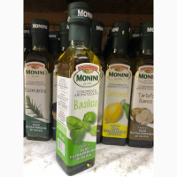 Оливковое масло Monini Extra Vergine Basil Peperoncino с лимоном с черным трюфелем Белый