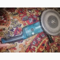 Продам болгарку. Б. У Makita ga9020s