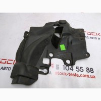 Накладка стакана переднего правая резин. Tesla model X 1036212-00-D 1036212