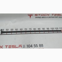 Крышка короба проводки камеры TRIPLE Tesla model X 1079607-00-A 1079607-00