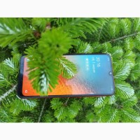 Продам телефон Samsung SM-A30 + защитное калёное стекло