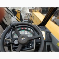 Телескопический погрузчик Caterpillar TH360