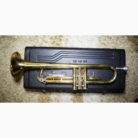 Труба помпова музична Holton T602 USA оригінал продаю Trumpet