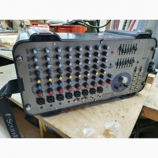 Активный микшерный пульт SoundCraft GIGRAC 1000ST