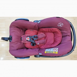 Продам б/у автокресло для грудничка Maxi-Cosi