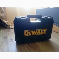 Продам шуруповерт Dewalt DCD785 c2 18v