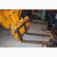 Телескопический погрузчик JCB Loadall 530-120