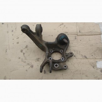 4230405130 Цапфа задняя правая Toyota Avensis T250 T25 2003-2008