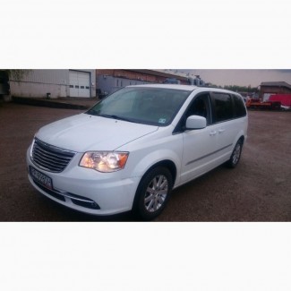 Разборка Крайслер Таун Кантри 3 Запчасти на Chrysler Town Country 3 2007 - 2017