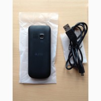 Bless DS822 UA UCRF телефон GSM+CDMA 2 SIM-ки заряд-microUSB чорний