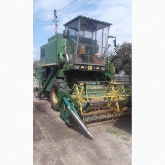 Продам комбайн JOHN DEERE 952