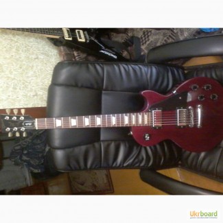 Продам gibosn les paul studio usa