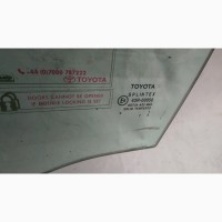 Стекло двери переднее левое Toyota Avensis T250 2003-2008